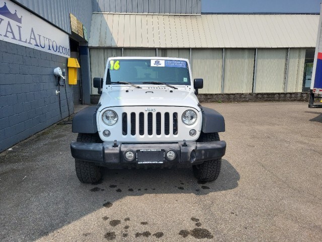 2016 Jeep Wrangler Unlimited Sport photo 3