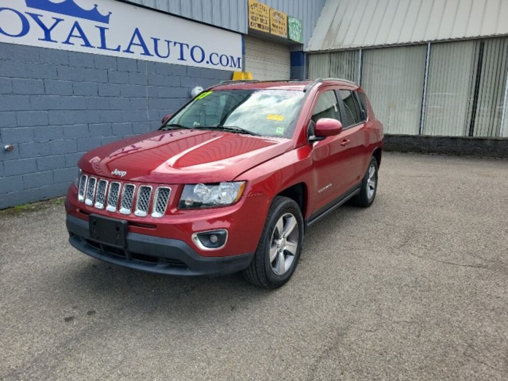 Used 2017 Jeep Compass Latitude 4x4 SUV