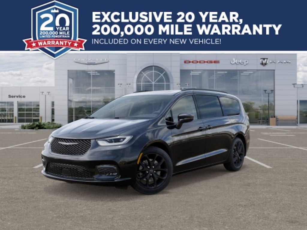 New 2026 Chrysler Pacifica LIMITED AWD Passenger Van