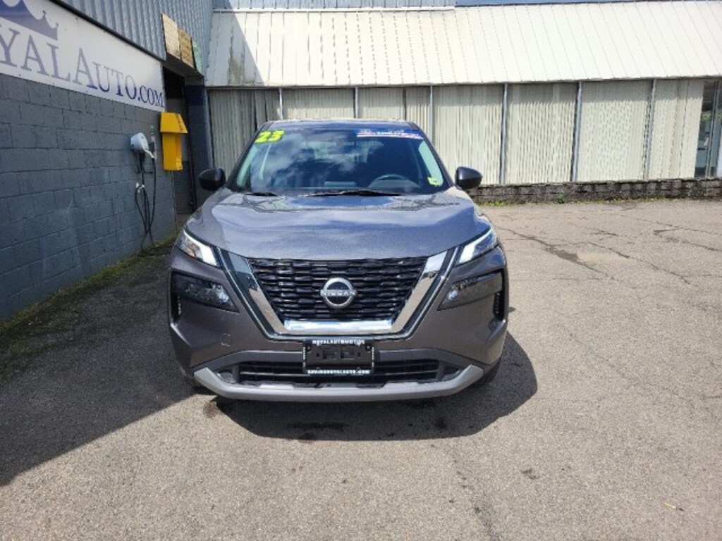 Used 2023 Nissan Rogue S SUV