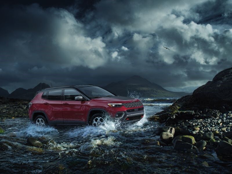 DARE TO COMPARE Jeep Compass vs. Chevy Equinox Royal Chrysler, Jeep