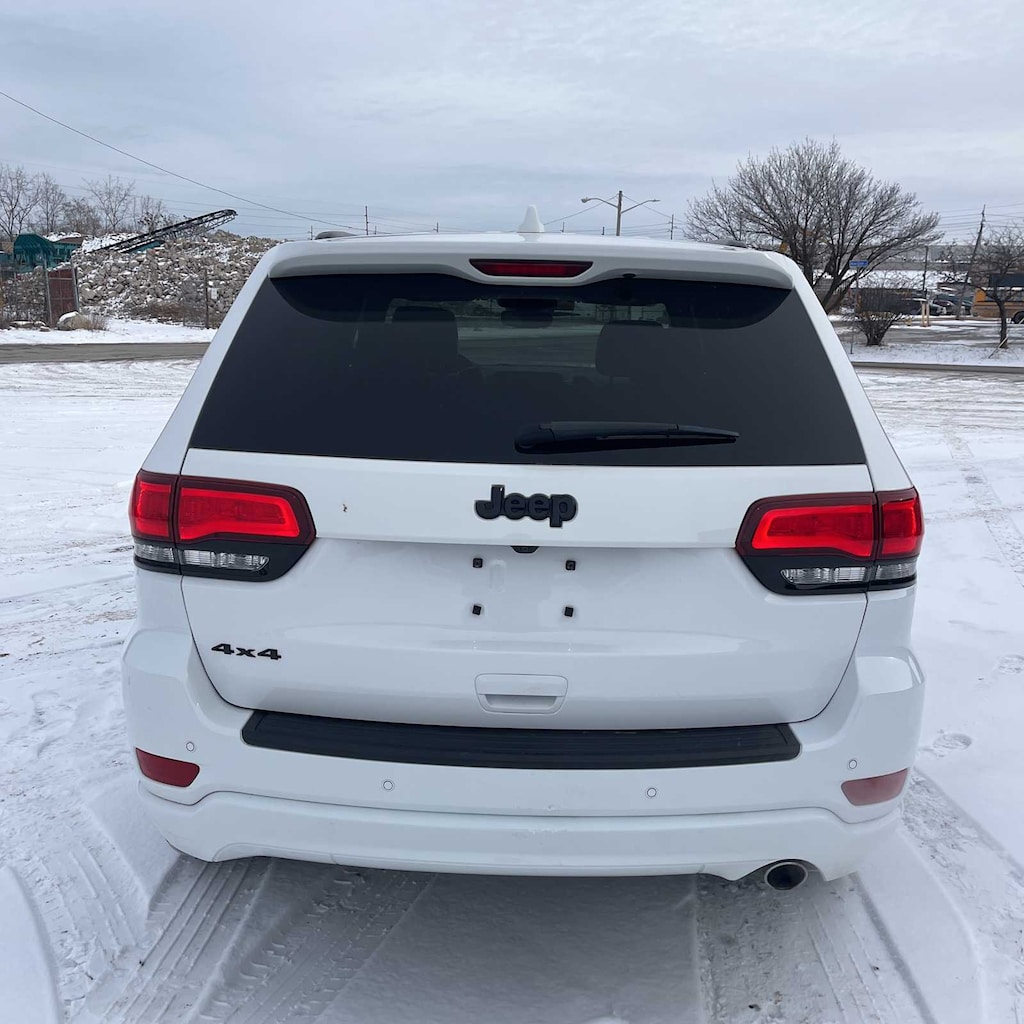 Used 2020 Jeep Grand Cherokee Altitude SUV