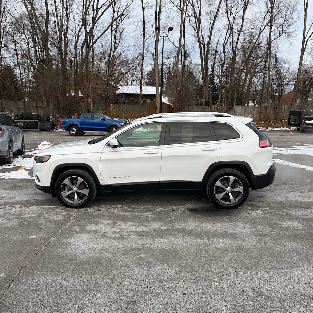 Used 2020 Jeep Cherokee Limited SUV