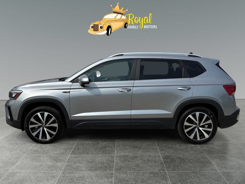 Used 2023 Volkswagen Taos SE SUV