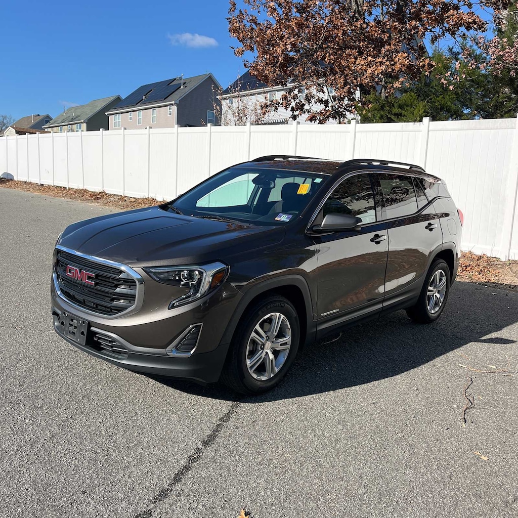 Used 2020 GMC Terrain SLE SUV