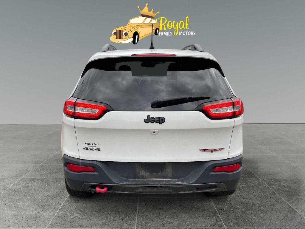 Used 2017 Jeep Cherokee Trailhawk SUV