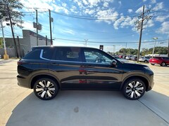 2025 Mitsubishi Outlander SE SUV