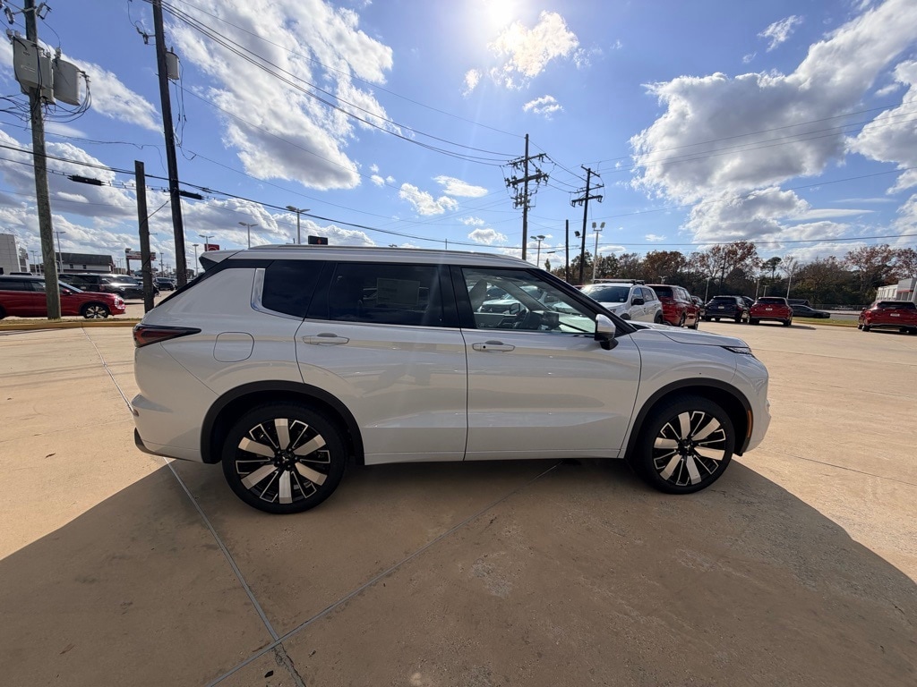 2026 Mitsubishi Outlander