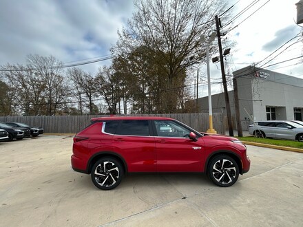 2025 Mitsubishi Outlander Phev SE SUV