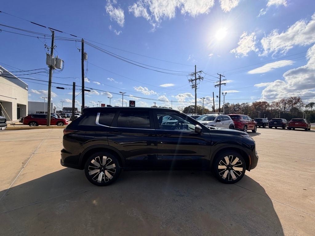 2026 Mitsubishi Outlander