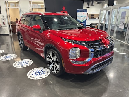 2025 Mitsubishi Outlander SEL SUV