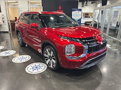 2025 Mitsubishi Outlander SEL SUV