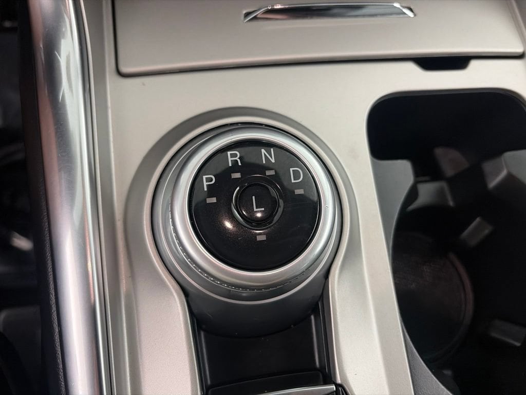 2023 Ford Explorer XLT - Photo 21