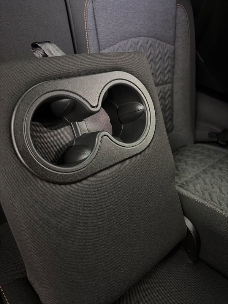 2024 Chevrolet Equinox LT - Photo 31