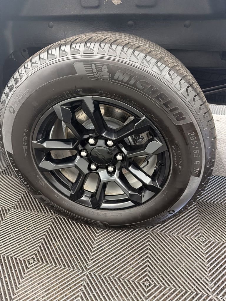 2023 Chevrolet Silverado 1500 RST - Photo 6
