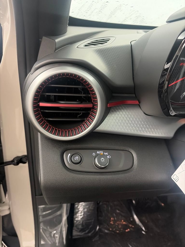 2026 Chevrolet Trax RS - Photo 11