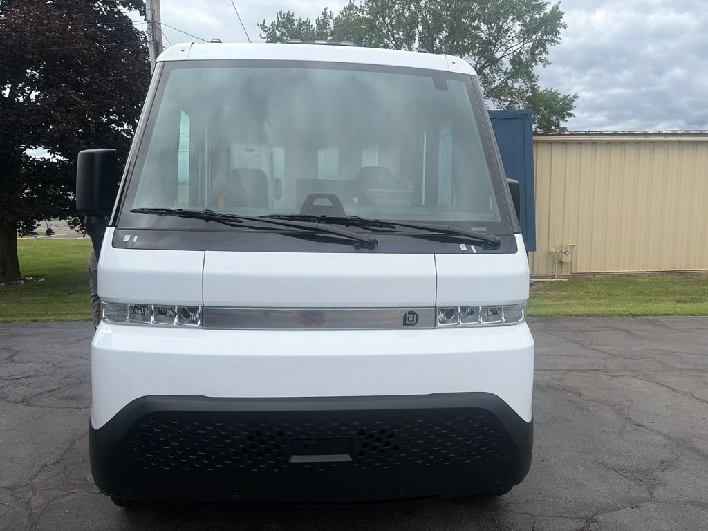 Used 2024 Chevrolet BrightDrop Zevo 600 with VIN 2G5ZJ3TY8R9102289 for sale in Cortland, NY
