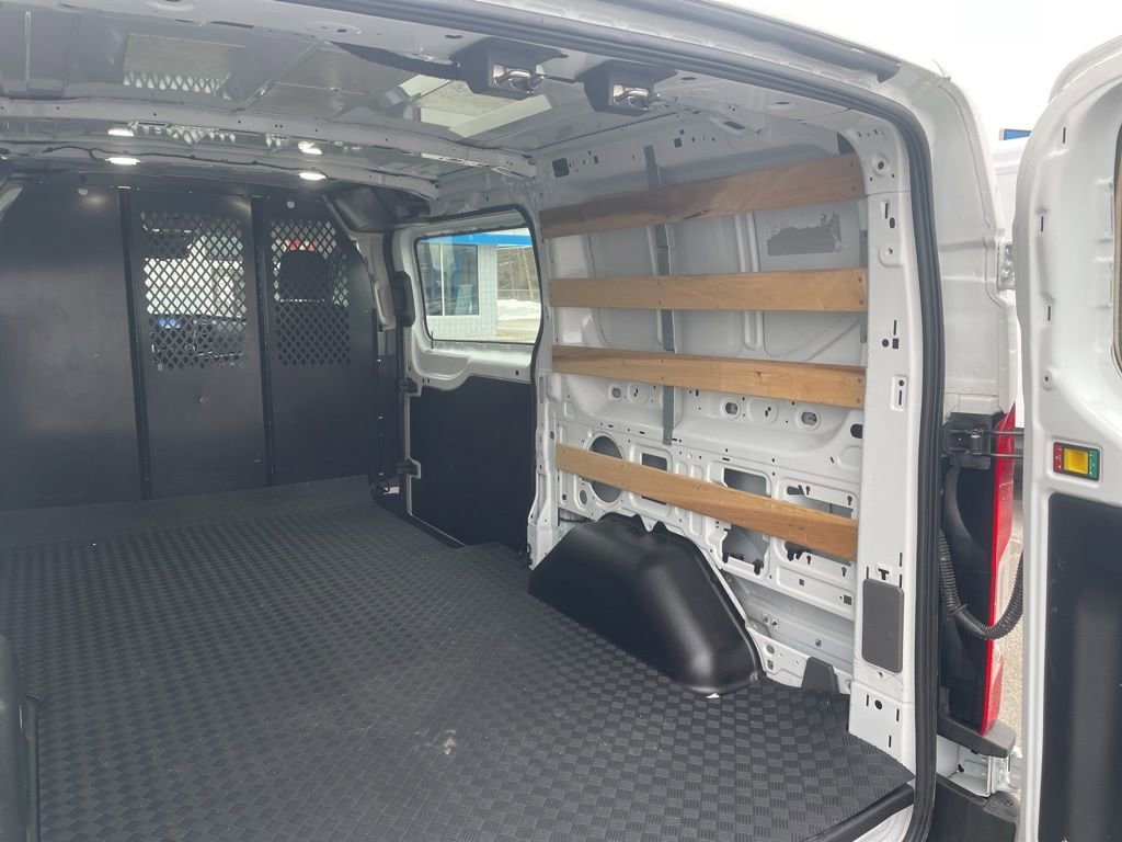 2024 Ford Transit Van Base - Photo 17
