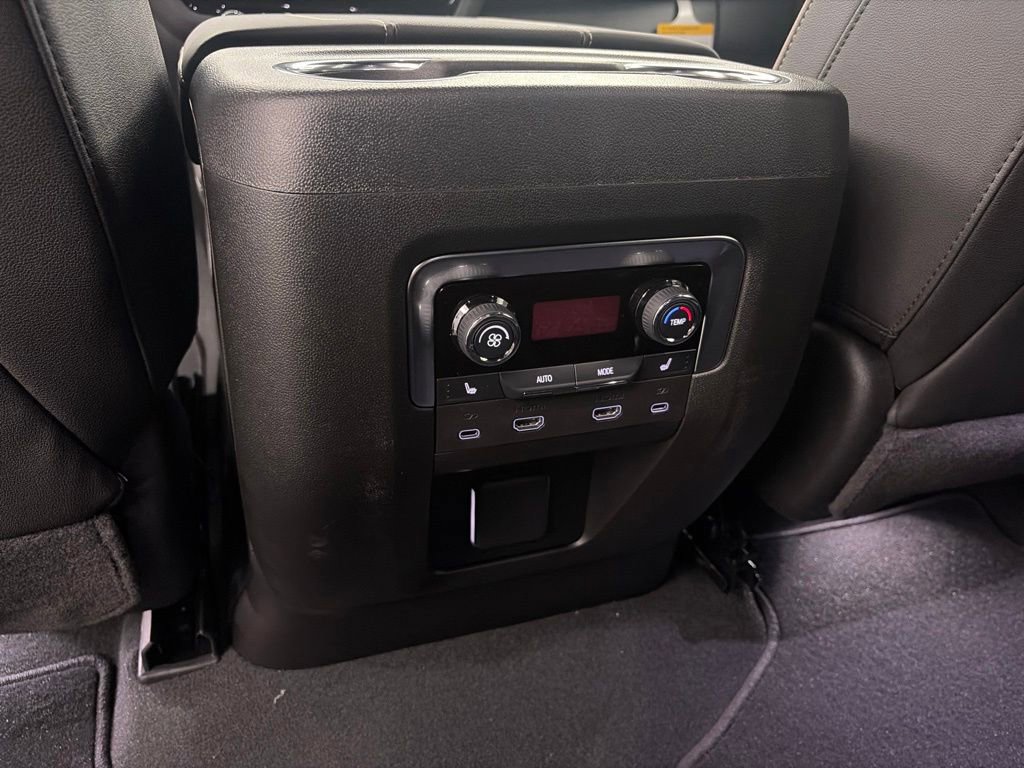 2026 Chevrolet Tahoe Premier - Photo 40