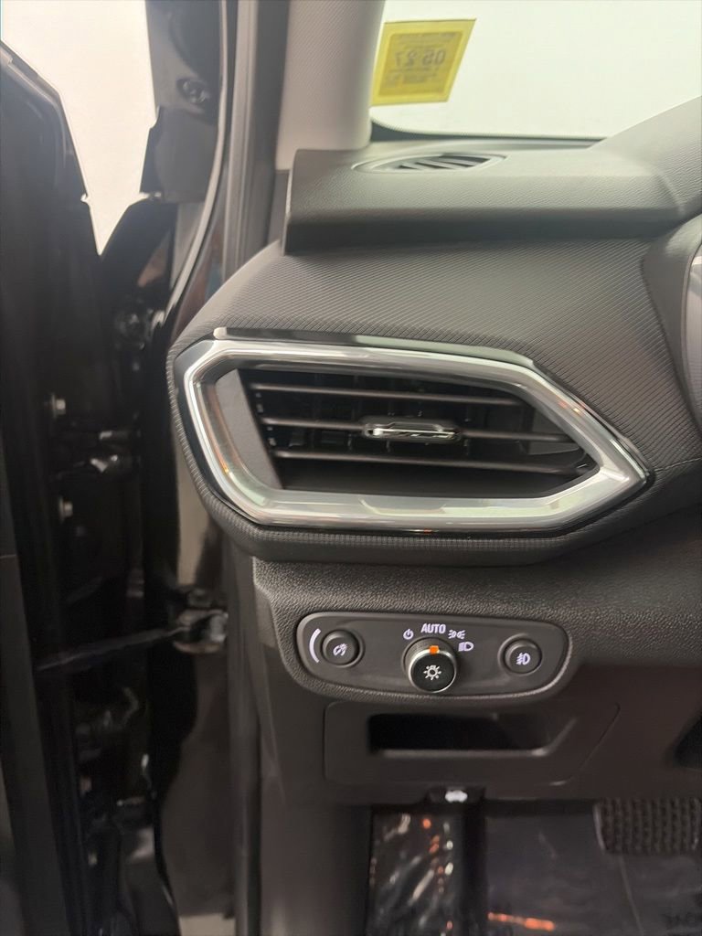 2023 Chevrolet TrailBlazer LT - Photo 14
