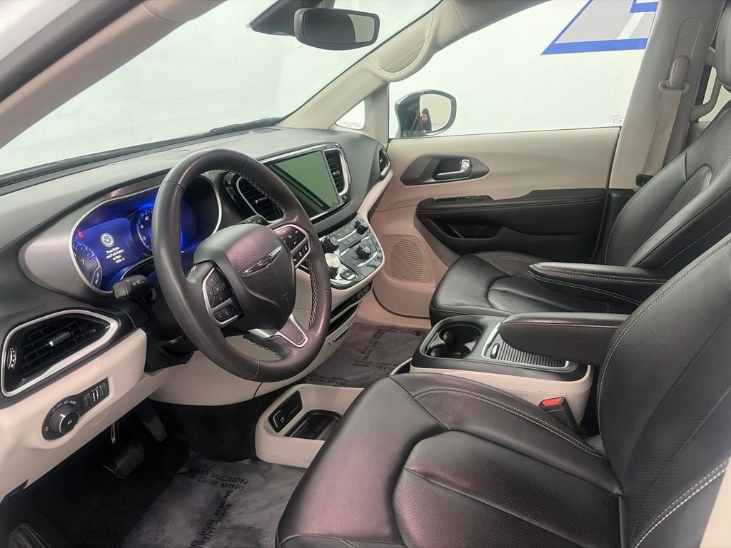2024 Chrysler Pacifica Touring L - Photo 14