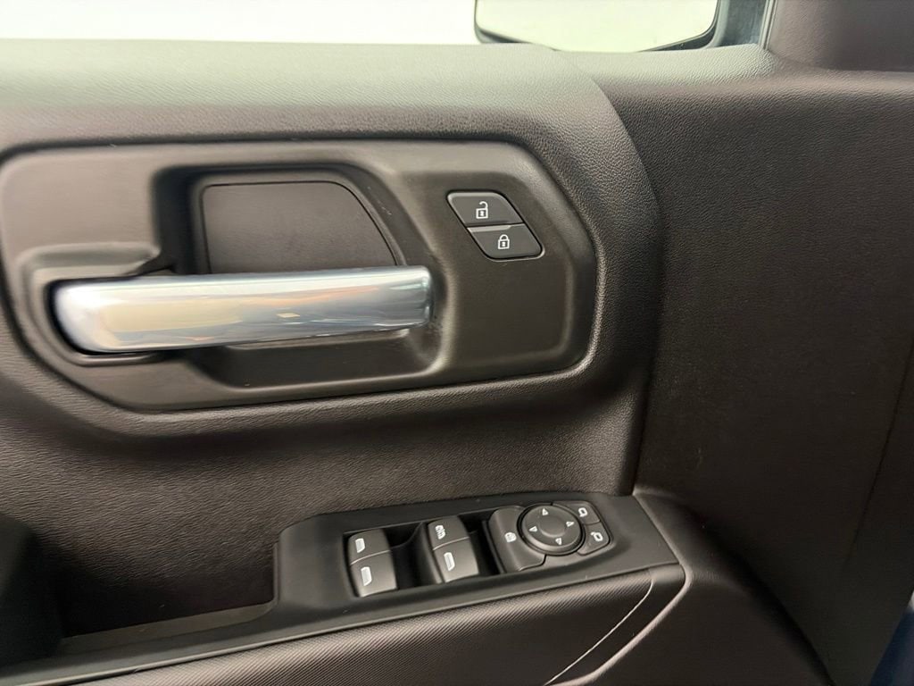 2022 Chevrolet Silverado 1500 Custom - Photo 15