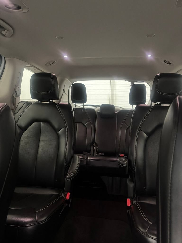 2024 Chrysler Pacifica Touring L - Photo 23