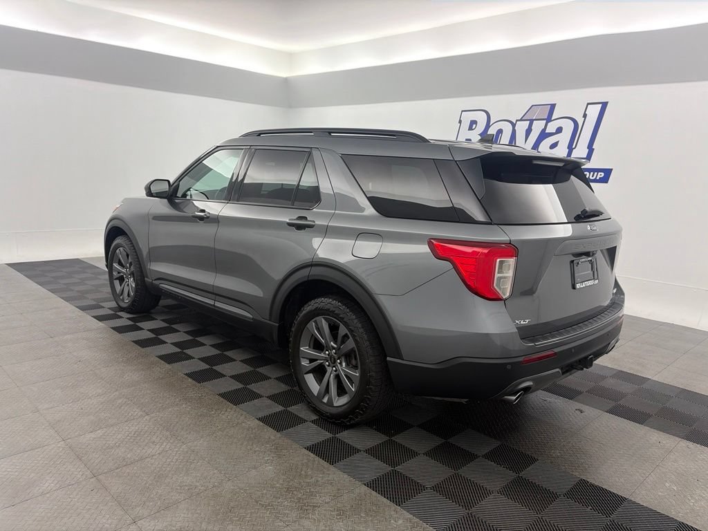 2023 Ford Explorer XLT - Photo 7