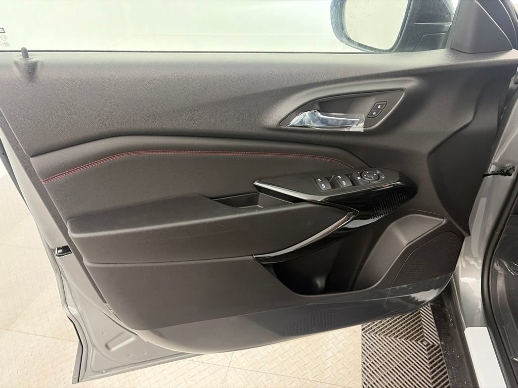 2026 Chevrolet Trax RS - Photo 11