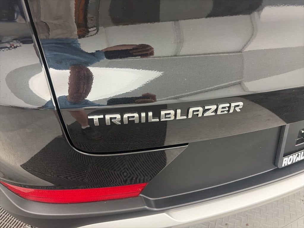 2023 Chevrolet TrailBlazer LT - Photo 8