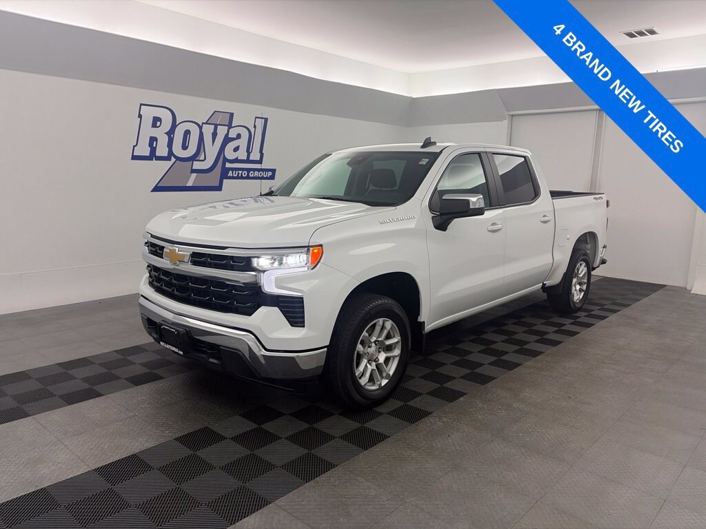 Used 2023 Chevrolet Silverado 1500 LT Truck Crew Cab