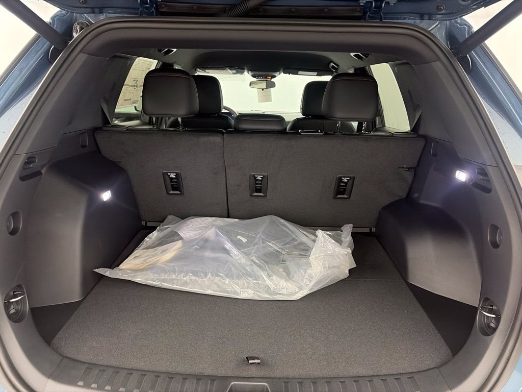 2027 Chevrolet Equinox RS - Photo 31