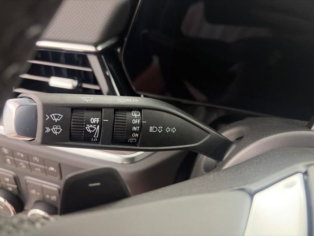 2026 Chevrolet Tahoe Premier - Photo 19