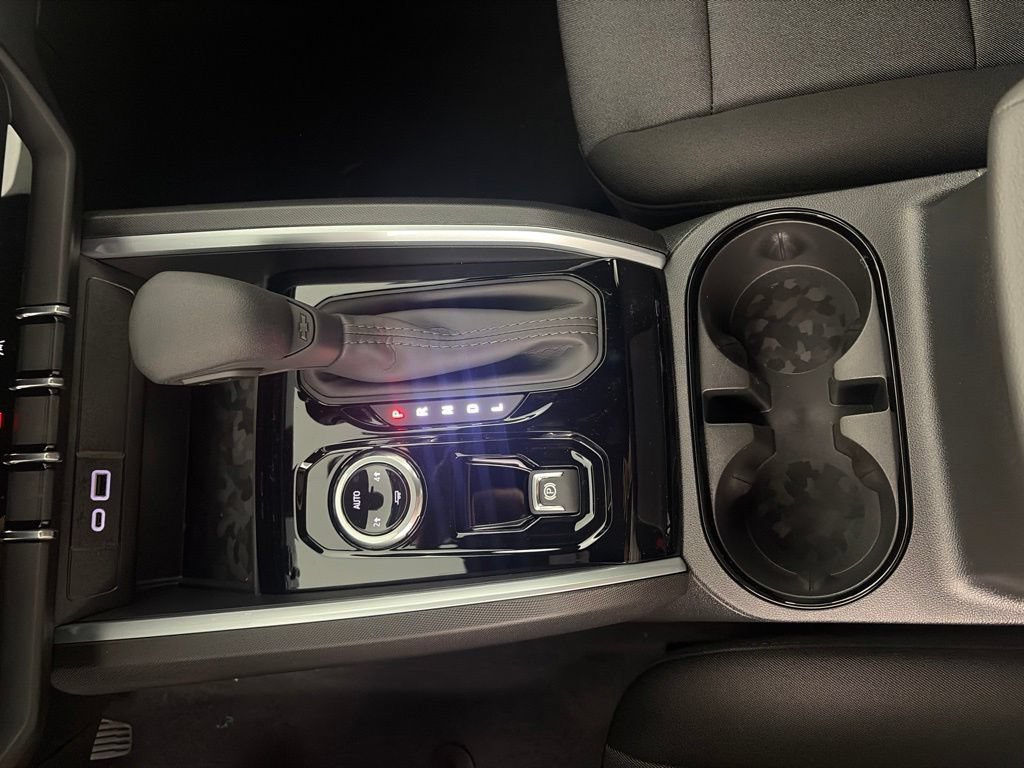 2026 Chevrolet Colorado Work Truck - Photo 15