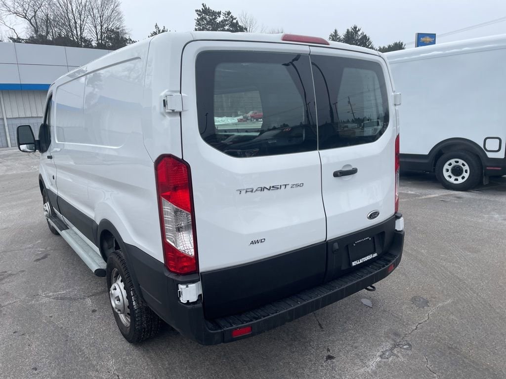2024 Ford Transit Van Base - Photo 9