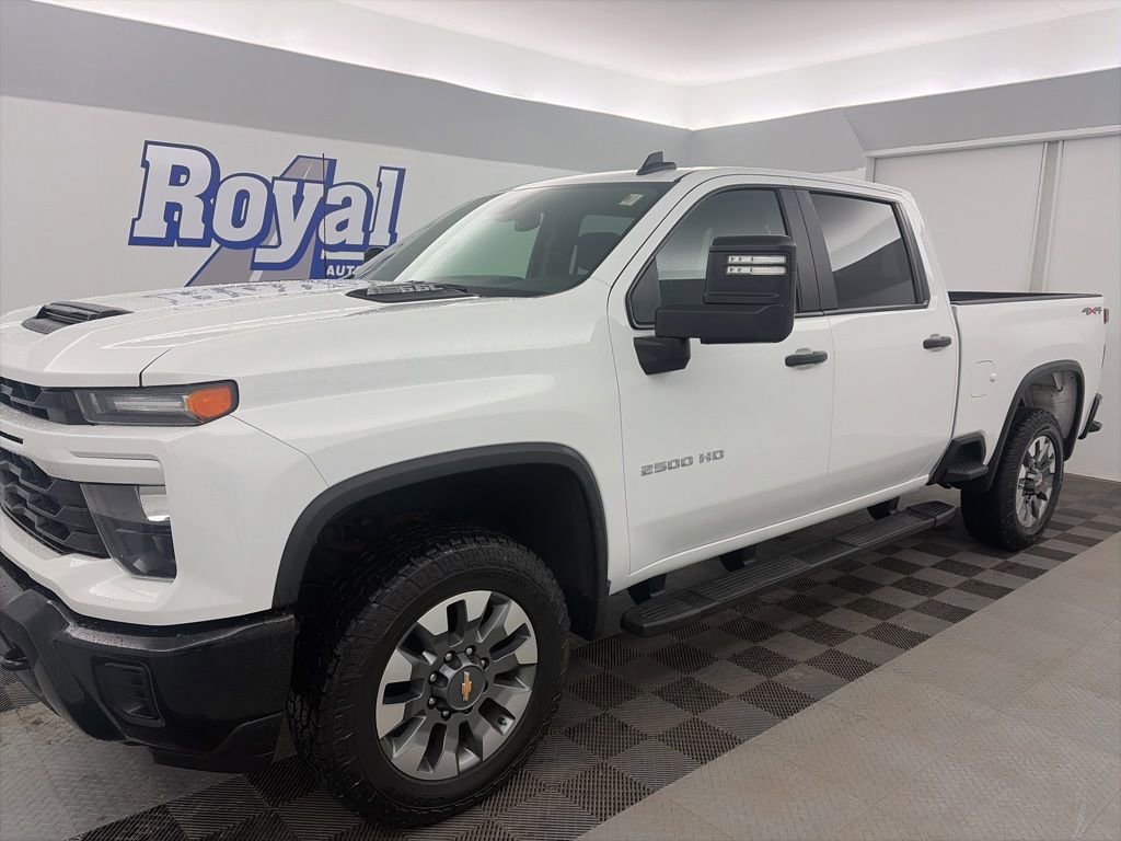 2024 Chevrolet Silverado 2500 HD Truck Crew Cab 