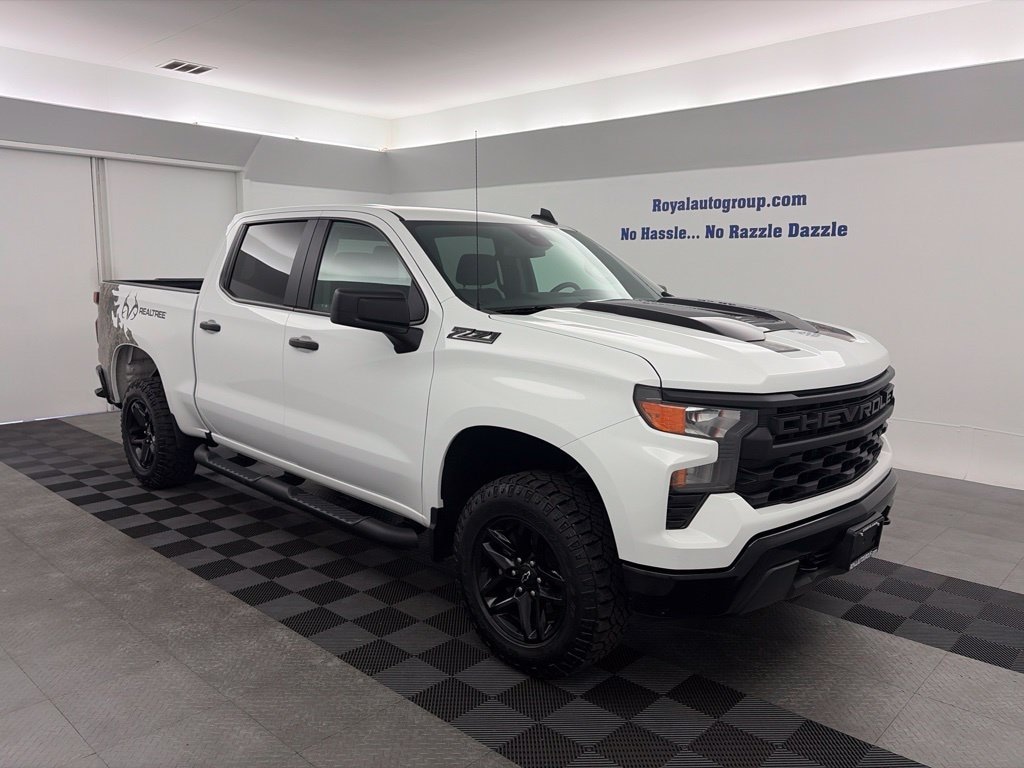 Used 2023 Chevrolet Silverado 1500 Custom Trail Boss Truck Crew Cab