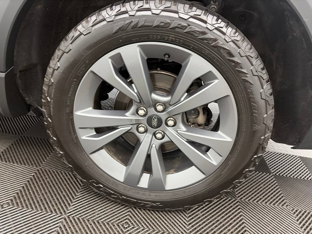 2023 Ford Explorer XLT - Photo 10