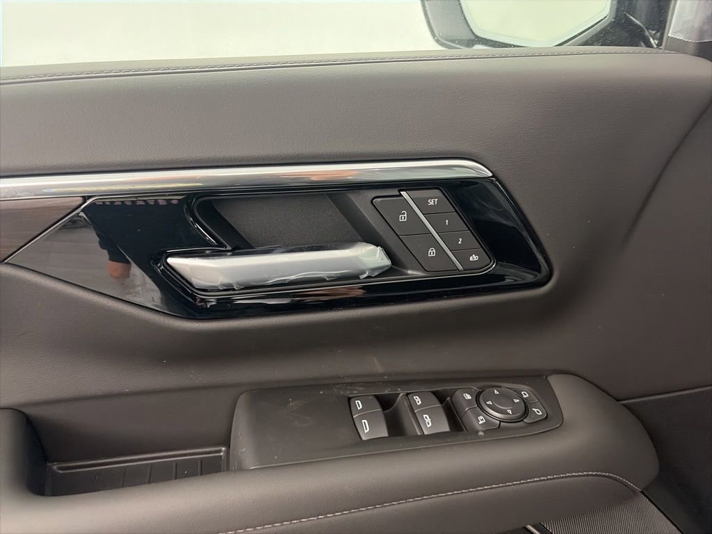 2026 Chevrolet Tahoe LT - Photo 12