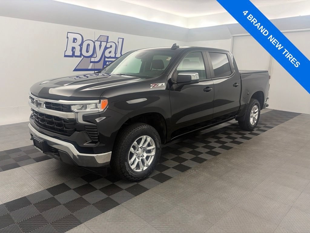 Used 2022 Chevrolet Silverado 1500 LT Truck Crew Cab
