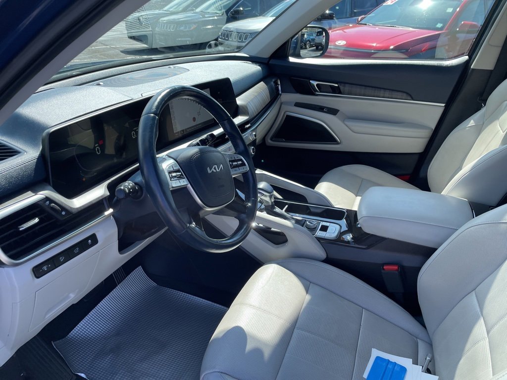 2023 Kia Telluride EX photo 3