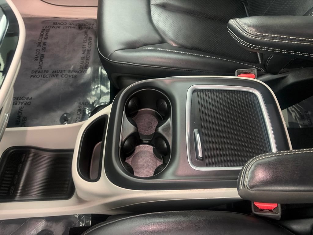 2024 Chrysler Pacifica Touring L - Photo 15