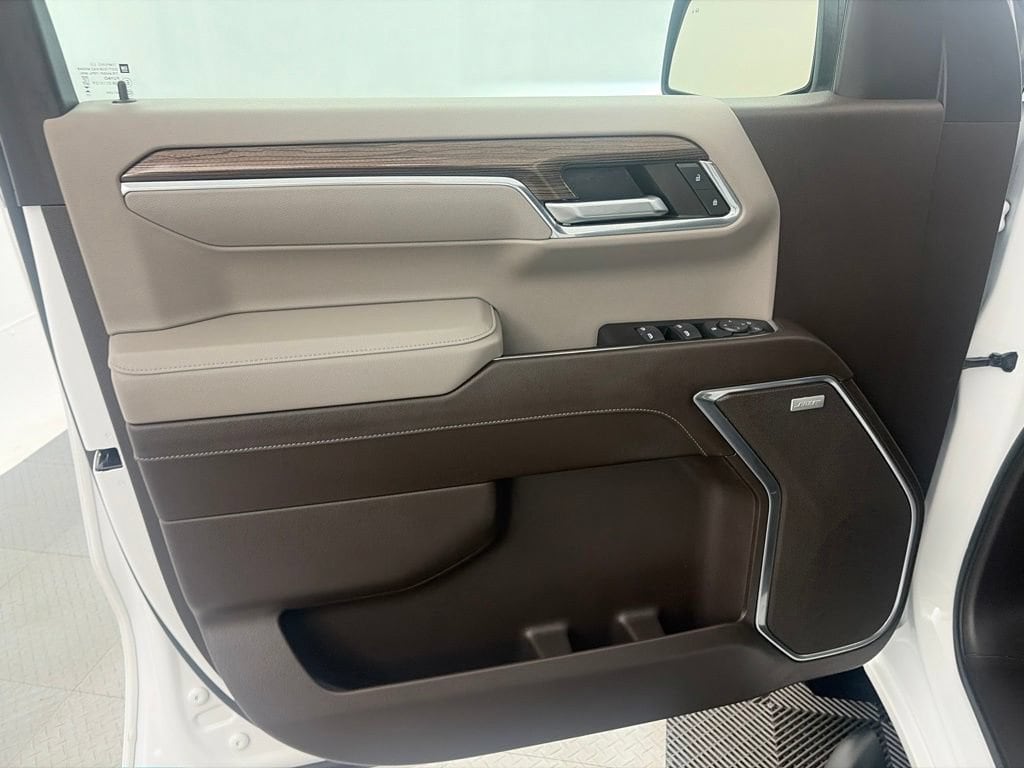 2023 Chevrolet Silverado 1500 RST - Photo 14
