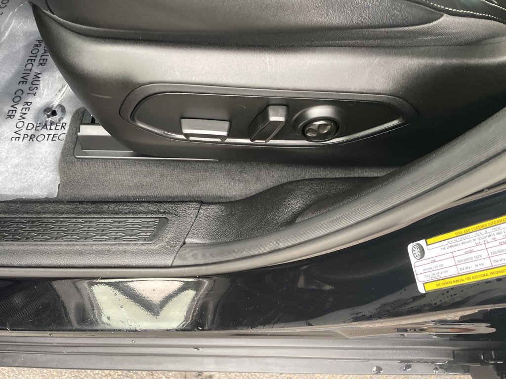 2023 Jeep Grand Cherokee Limited photo 3