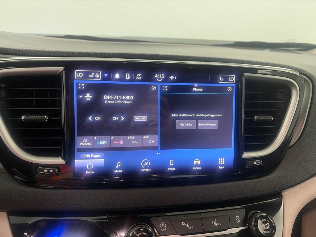 2024 Chrysler Pacifica Touring L - Photo 24