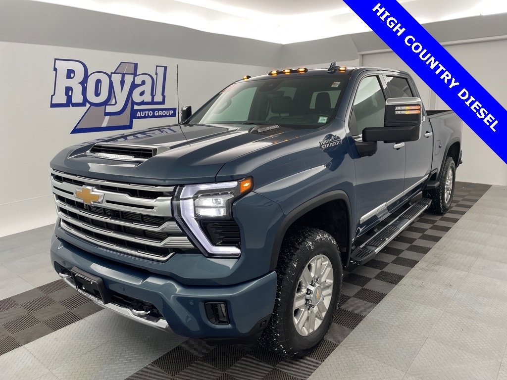 Used 2024 Chevrolet Silverado 2500 HD High Country Truck Crew Cab