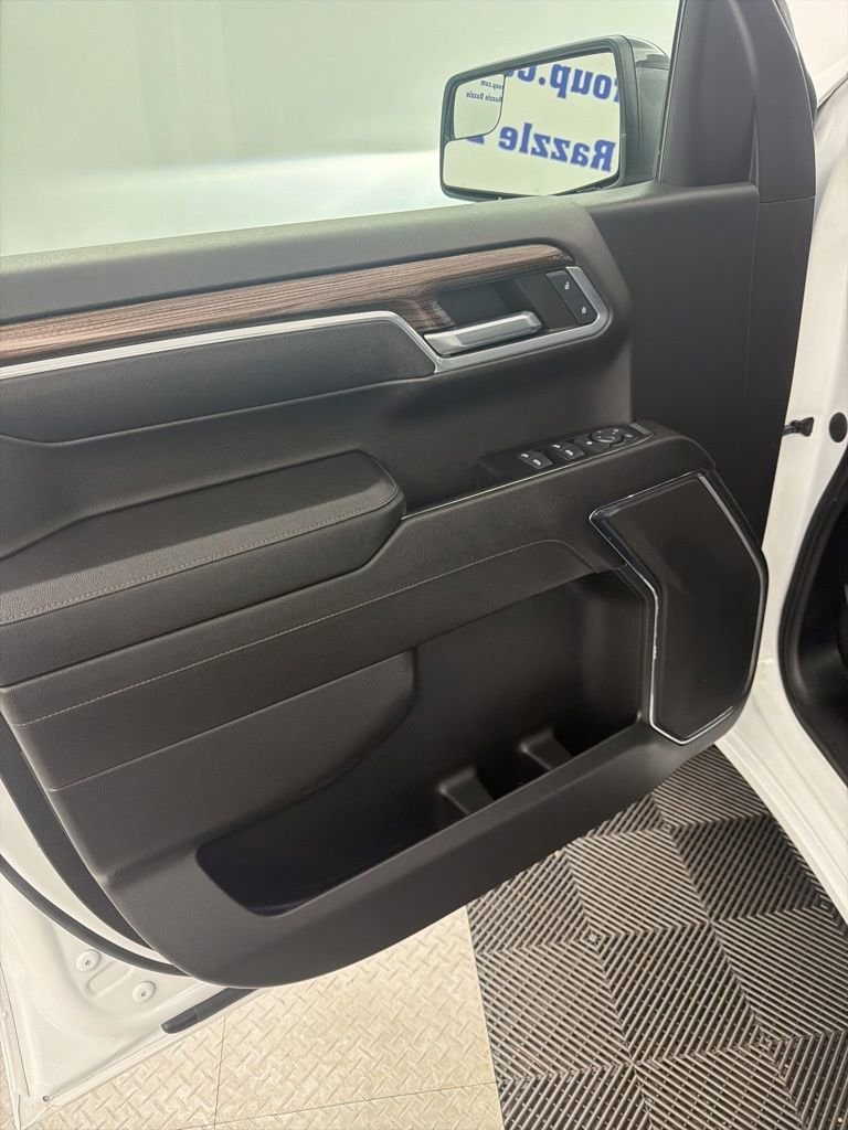 2023 Chevrolet Silverado 1500 RST - Photo 10