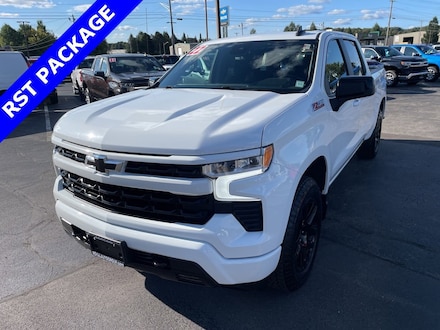 2022 Chevrolet Silverado 1500 RST Truck Crew Cab