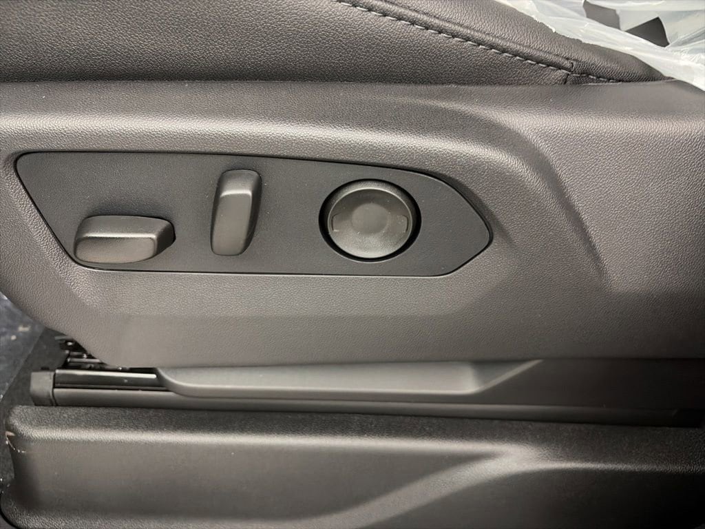 2026 Chevrolet Tahoe LT - Photo 14