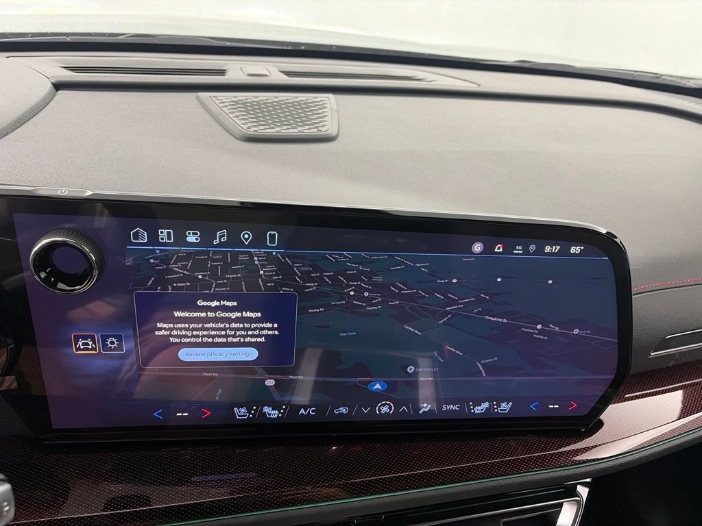 2027 Chevrolet Traverse RS - Photo 31